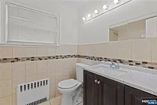 154 Ames St, Hackensack, NJ 07601 - Photo 11