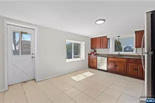 154 Ames St, Hackensack, NJ 07601 - Photo 3