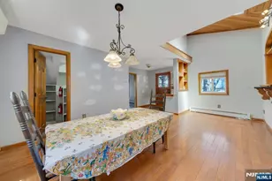 95 Wildwood Rd, Jefferson Township, NJ 07438 - Photo 13
