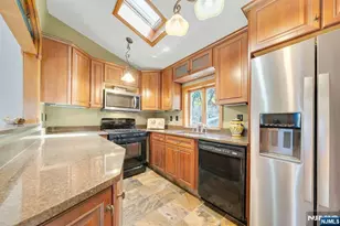 95 Wildwood Rd, Jefferson Township, NJ 07438 - Photo 21