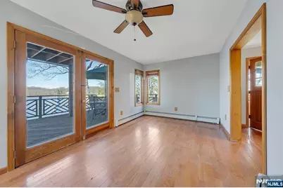 95 Wildwood Road, Jefferson Township, NJ 07438 - Photo 17