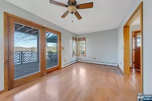 95 Wildwood Rd, Jefferson Township, NJ 07438 - Photo 17