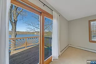 95 Wildwood Rd, Jefferson Township, NJ 07438 - Photo 33