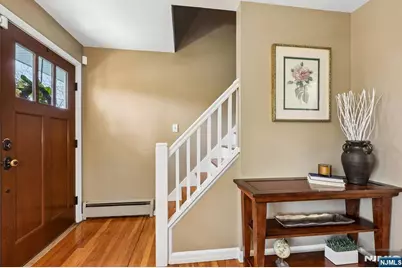 488 Dorchester Road, Ridgewood, NJ 07450 - Photo 5
