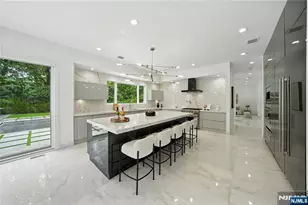 44 Floral Terrace, Tenafly, NJ 07670 - Photo 9