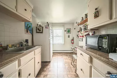 44 Roosevelt Street, Little Ferry, NJ 07643 - Photo 39
