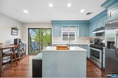 2451 Leighton B (Left Side) #B (left side), Fort Lee, NJ 07024 - Photo 9