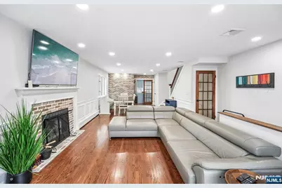 2451 Leighton B (Left Side) #B (left side), Fort Lee, NJ 07024 - Photo 3