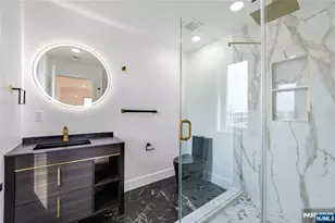 270 Lafayette Ave 2, Lyndhurst Township, NJ 07071 - Photo 5