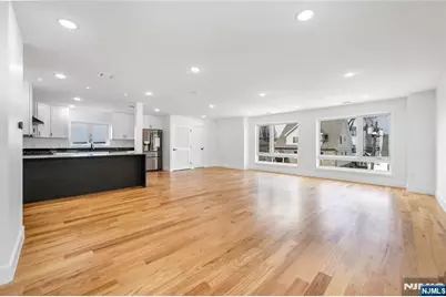 270 Lafayette Avenue 2 #2, Lyndhurst Township, NJ 07071 - Photo 21