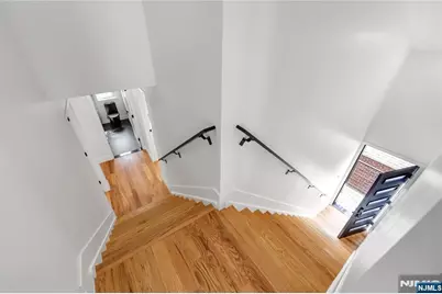 270 Lafayette Avenue 2 #2, Lyndhurst Township, NJ 07071 - Photo 13