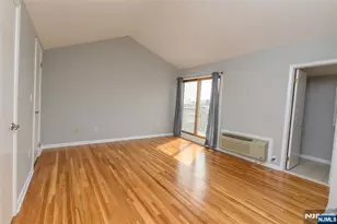 1-15 Coles Ave 3B, Hackensack, NJ 07601 - Photo 21