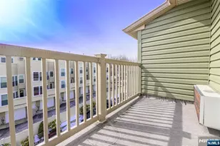 1-15 Coles Ave 3B, Hackensack, NJ 07601 - Photo 27