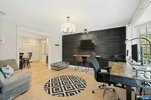 25 Dundee Ct, Mahwah, NJ 07430 - Photo 9