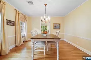 12 Lawrence Pkwy, Tenafly, NJ 07670 - Photo 7