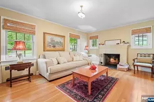 12 Lawrence Pkwy, Tenafly, NJ 07670 - Photo 5