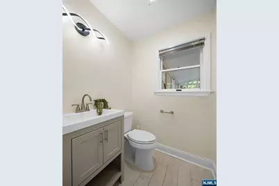 363 Vesta Court, Ridgewood, NJ 07450 - Photo 11