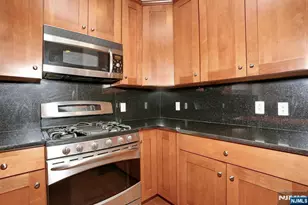 7400 River Road 228, North Bergen, NJ 07047 - Photo 5