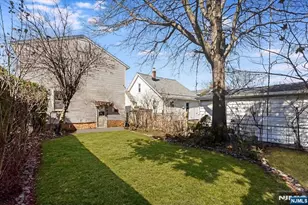 12-17 Roosevelt Pl, Fair Lawn, NJ 07410 - Photo 27
