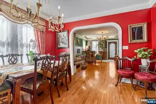 12-17 Roosevelt Pl, Fair Lawn, NJ 07410 - Photo 5