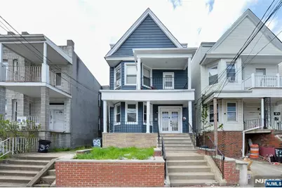 23 Bayview Avenue, Jersey City, NJ 07305 - Photo 13