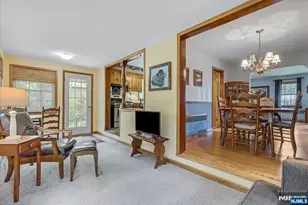 187 Henry Pl, Wyckoff Township, NJ 07481 - Photo 11
