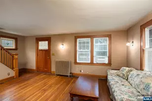 582 Center Ave, River Edge, NJ 07661 - Photo 5