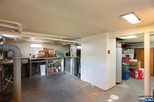 582 Center Ave, River Edge, NJ 07661 - Photo 21