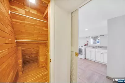 431 Van Renssalaer Court, Ridgefield, NJ 07657 - Photo 31