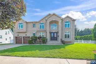 4 Holland Ave, Demarest, NJ 07627 - Photo 3
