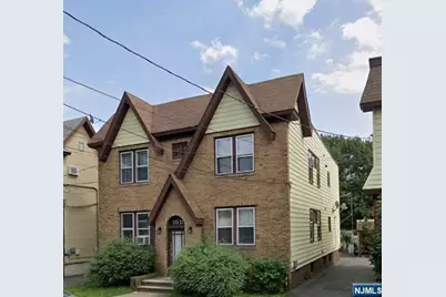 735-737 William Street 2R #2R, Harrison, NJ 07029 - Photo 1