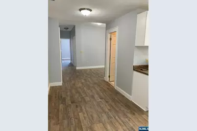 735-737 William Street 2R #2R, Harrison, NJ 07029 - Photo 9