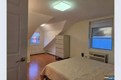 509 Saint Pauls Avenue Second Floor #Second Floor, Cliffside Park, NJ 07010 - Photo 7