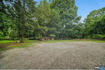 534 Durie Avenue 3 #3, Closter, NJ 07624 - Photo 9