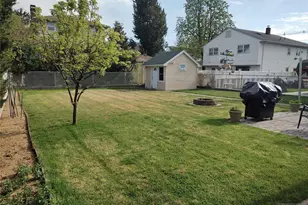 190 Martha Ave, Elmwood Park, NJ 07407 - Photo 31