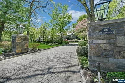 86 Fox Hedge Road, Saddle River, NJ 07458 - Photo 3