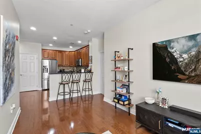 7400 River Road 401 #401, North Bergen, NJ 07047 - Photo 7