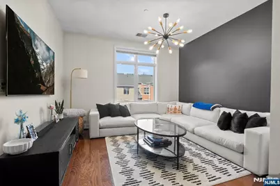 7400 River Road 401 #401, North Bergen, NJ 07047 - Photo 9