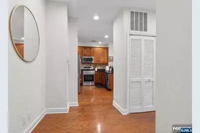 7400 River Road 401 #401, North Bergen, NJ 07047 - Photo 11