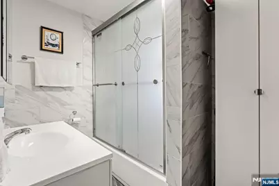 89 6th Street, Clifton, NJ 07011 - Photo 23