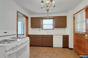 37 Noel Dr, North Arlington, NJ 07031 - Photo 13