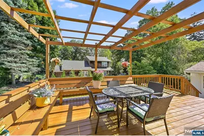 64 Ridge Avenue, Park Ridge, NJ 07656 - Photo 11
