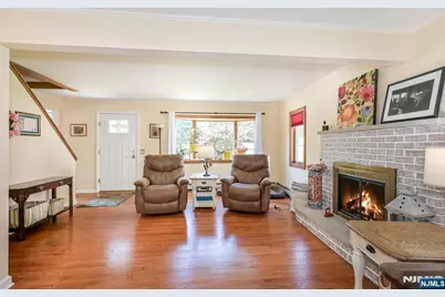 64 Ridge Avenue, Park Ridge, NJ 07656 - Photo 5