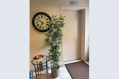 25 Market Street C5 #C5, Saddle Brook Township, NJ 07663 - Photo 3