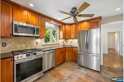 31 Stonefield Road, Glen Rock, NJ 07452 - Photo 7