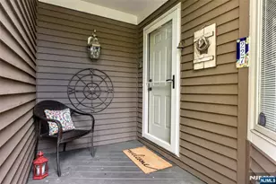 227 Westervelt Ln, Mahwah, NJ 07430 - Photo 7