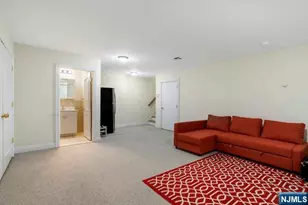 17 Skymark Ct, Upper Saddle River, NJ 07458 - Photo 25