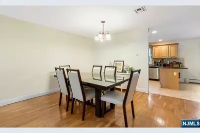 17 Skymark Court, Upper Saddle River, NJ 07458 - Photo 7