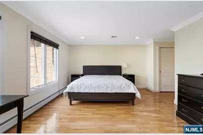 17 Skymark Court, Upper Saddle River, NJ 07458 - Photo 15