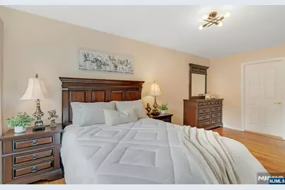 28 Pitcairn Avenue, Ho Ho Kus, NJ 07423 - Photo 15